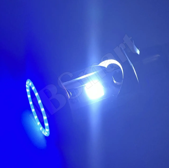 Мотолампа BSmart M6F LED цоколь H6 диод COB 12В 30Вт голубая подсветка ближний-желтый, дальний-белый